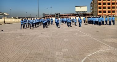 المجمعات التكنولوجية تستقبل طلبات الراغبين فى التقدم من طلبة الإعدادية