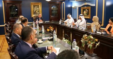 صور.. وفد من شرطة دبى يزور مقر الإدراة العامة لمكافحة المخدرات