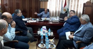 رئيس جهاز دمياط يلتقى أعضاء جمعية المستثمرين لبحث مشكلاتهم 