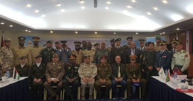 صور.. تكريم المشاركين فى دورة الإعداد البدنى بالأردن