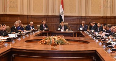"محلية البرلمان" توصى بتوفير الاعتمادات المالية لرصف الطرق بالفيوم