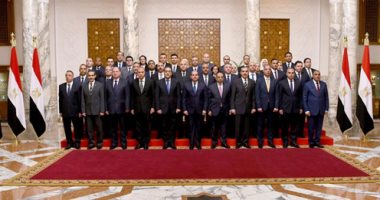 السيرة الذاتية للمحافظين الجدد ونوابهم.. اللواء شريف فهمى مدير أكاديمية ناصر العسكرية.. خالد شعيب مساعد وزير الدفاع.. طارق رحمى رئيس جامعة قناة السويس.. أيمن مختار سكرتير عام الدقهلية أصبح محافظها