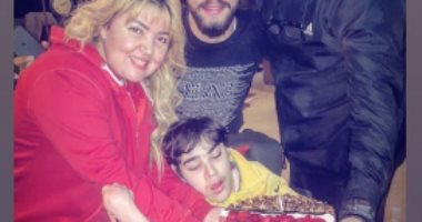 مجدي كامل يحتفل بعيد ميلاد نجله بفيديو مؤثر.. ويعلق: انت بركتنا