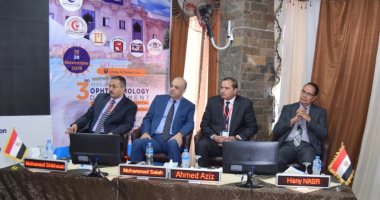 رئيس جامعة سوهاج يشهد افتتاح المؤتمر العلمى الثالث لقسم جراحة العيون