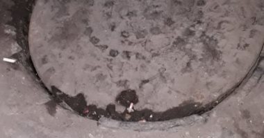 قارئ يشكو تهالك غطاء الصرف الصحى في بولاق أبو العلا