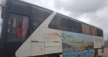 مازيمبى يوفر أتوبيسا لنقل بعثة الزمالك من المطار لفندق الإقامة.. صور