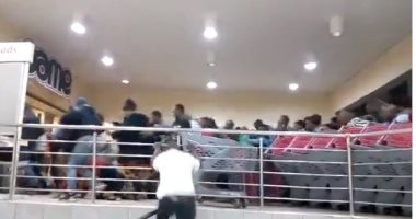 زحام وتصادم فى المحلات.. 5 فيديوهات فى بلاك فرايدي 2019 من عواصم العالم