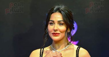 ميس حمدان تصدر أغنيتها الجديدة "الليلة دى" وتتحدي حسن شاكوش
