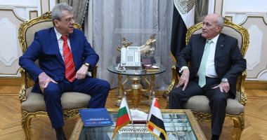 سفير بلغاريا يدعو العصار وشركات الإنتاج الحربى للمشاركة بمعرض "بلوفديف"