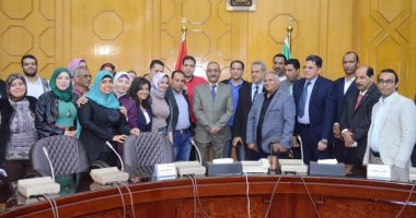صور.. محافظ الإسماعيلية يؤكد أهمية دور الإعلام فى تحقيق التنمية المستدامة
