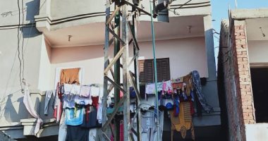 اضبط مخالفة.. محول كهرباء بأسلاك مكشوفة يهدد حياة أهالى قرية بالشرقية