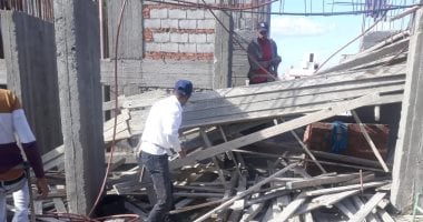 صور.. التصدي لــ 6 حالات بناء مخالف والتحفظ على مواد البناء بأحياء الإسكندرية