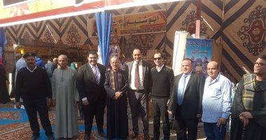 مركز شرطة القناطر الخيرية يفتتح معرض سلع غذائية ضمن مبادرة "كلنا واحد"