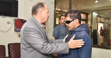 محافظ أسيوط يأمر بتوفير فرص عمل لشخصين ذوى احتياجات خاصة بالقطاع الخاص