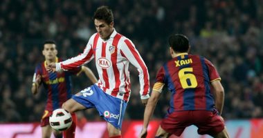 أتلتيكو مدريد ضد برشلونة.. كوكي ينتظر المئوية الثالثة بالدوري الإسباني