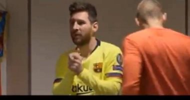 "آس" تكشف تفاصيل محاضرة ميسى للاعبى برشلونة بين شوطى فضيحة "أنفليد"