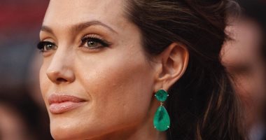 مشاهير خطفن الأنظار بأقراط الزمرد.. أنجلينا جولى وكيت ميدلتون أبرزهن