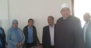 رئيس منطقة البحر الأحمر الأزهرية يتفقد سير العملية التعليمية بمعهد بنين الغردقة.. صور