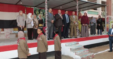 صور.. محافظ بنى سويف يزور مدرسة الشهيد محمد عصام الدين سرور الإعدادية