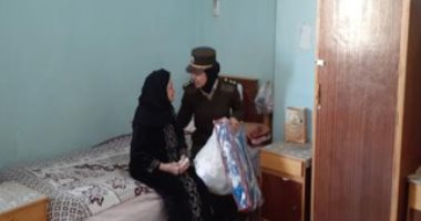 الداخلية توزع مساعدات وتفك كرب غارمة وترسم الفرحة على وجوه الأطفال
