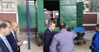 صور.. محافظ كفر الشيخ يشن جولات مفاجئة على المواقف والمستشفيات ومحطات الصرف