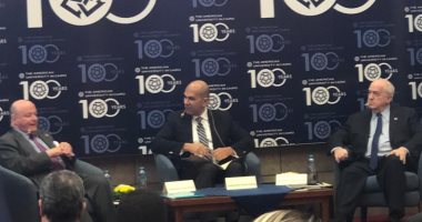 فى ندوة بالجامعة الأمريكية سفيرا أمريكا السابقين بالقاهرة يرون تاريخ العلاقات بين البلدين..فرانك ويزنر:السيسي وترامب تربطهما علاقة وثيقة وكريترز: مصر تلعب دورا محوريا فى حل الصراع الفلسطينى الإسرائيلى