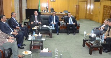 محافظ الإسماعيلية يستقبل نواب البرلمان ويؤكد: نعمل على تحقيق طموحات المواطنين