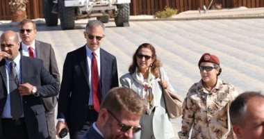 السفير الأمريكى يزور قوات المتعددة الجنسيات فى سيناء