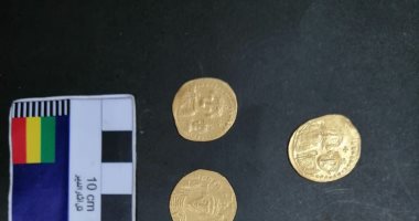 الآثار تعلن الكشف عن عملات بيزنطية وتماثيل أوشابتى للملك بسماتيك الثانى
