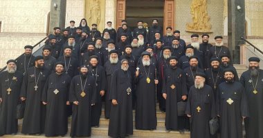 الأنبا مقار يترأس القداس الإلهى ويجتمع بكهنة الشرقية والعاشر من رمضان