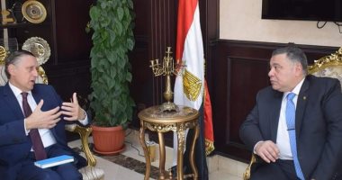 صور.. محافظ البحر الأحمر يلتقى سفير جمهورية ألمانيا الاتحادية