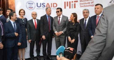 رئيس جامعة عين شمس: إطلاق مركز التميز فى الطاقة خطوة هامة لتعزيز أهداف التنمية