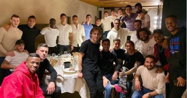 عشاء خاص يجمع نجوم ريال مدريد احتفالاً بالكريسماس 