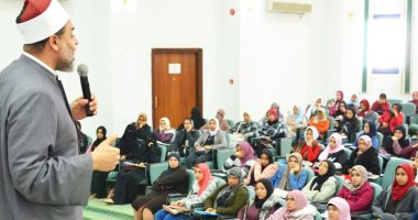 صور .. 300 طالب فى القافلة التعليمية الثانية لوزارة الأوقاف بمطروح