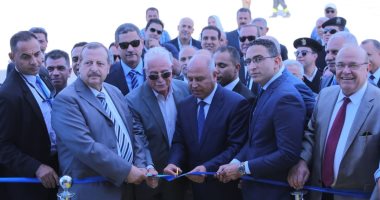 صور.. وزير النقل يشهد انطلاق أولى رحلات الخط الملاحى شرم الشيخ - الغردقة