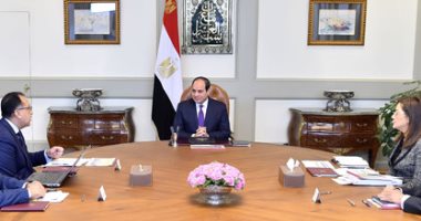 السيسى :انتقال الحكومة للعاصمة الإدارية يجب أن يمثل نقلة نوعية فى العمل الإدارى 