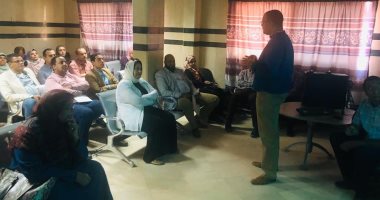 مستشفى أسوان الجامعى: لقاء أسبوعى لتوعية الأطباء الجدد وتقديم خدمة متميزة