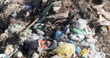  شكوى من عدم وجود شبكة صرف صحى بقرية بشنا ببنى سويف