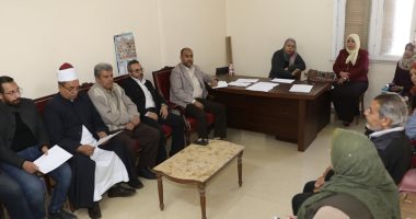 محافظة سوهاج تبحث الخطة التنفيذية لمشروع "القضية السكانية"