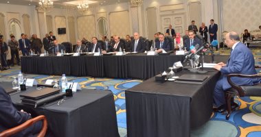 وزير التنمية المحلية يفتتح ورشة عمل المحافظين الجدد