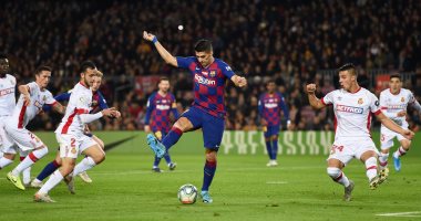 برشلونة ضد مايوركا.. شاهد واستمتع بهدف سواريز الخرافي بـ"الكعب"