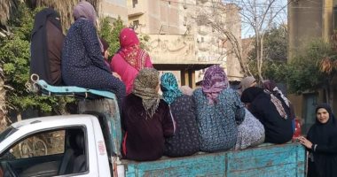 مرور الغربية يضبط سائقا لتحميله 20 سيدة فى صندوق سيارة ربع نقل بطنطا