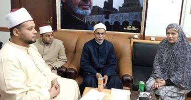 سائحة ألمانية تشهر إسلامها بمنطقة وعظ البحر الأحمر.. صور