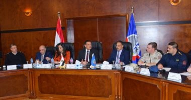 محافظ البحيرة يوجه بمكافحة الفساد بكافة المصالح الحكومية 