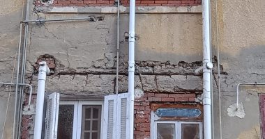 قارئ يشكو عدم صيانة وسوء الوحدات السكنية المؤجرة من الوحدة المحلية بكوم حمادة
