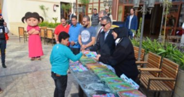الداخلية تنظم زيارات لطلبة المدارس بالمواقع الشرطية لنشر السلوكيات الإيجابية