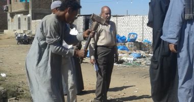 ملك المخدرات إسكوبار يعود من جديد بهاتف قابل للطى.. اعرف حكايته 