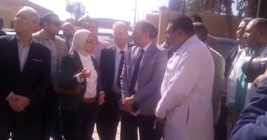 صور.. وزيرة الصحة تختتم جولاتها بتفقد تجهيزات مستشفى الأقصر العام للتأمين