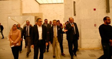 وزير الآثار يتفقد متحف الحضارة لمتابعة أعمال تطويره