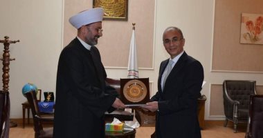 رئيس جامعة الزقازيق يلتقى مفتى الديار العراقية